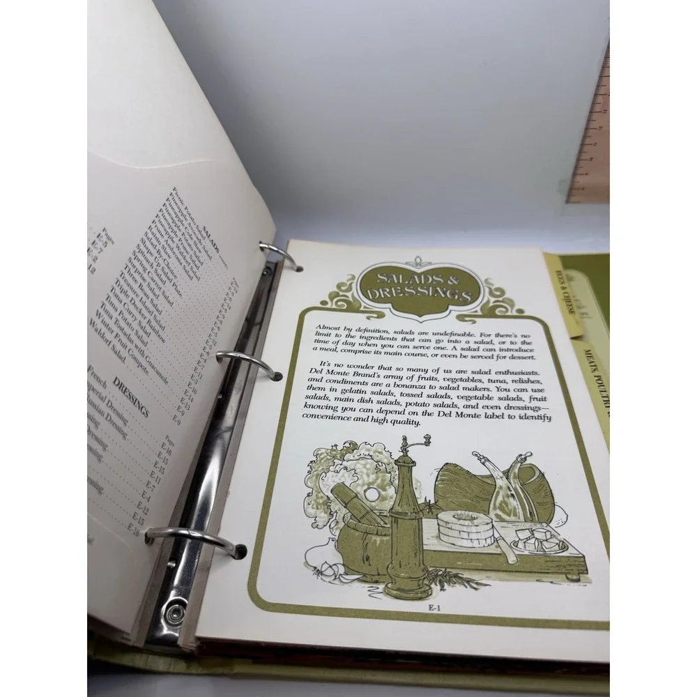 Vintage Del Monte Kitchens Cookbook, 1972 Binder Hardcover First Printing